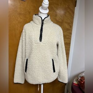 Thread & Supply Cream Sherpa with Black Details